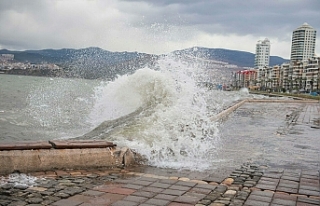 İzmir'in kuzey ve batı ilçeleri için fırtına...