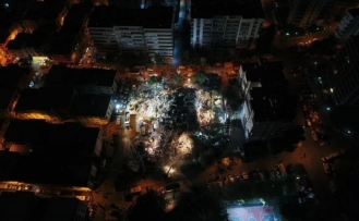 Depremde 30 kişiye mezar olan apartmanın davasında karar için bilirkişi raporu beklenecek