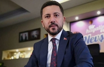 Belediye başkanlığının ardından AKP’den de istifa etti