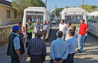İzmir'de jandarmadan servis şoförlerine eğitim