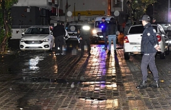 İzmir'de dehşet! İki akraba sokak ortasında öldürüldü