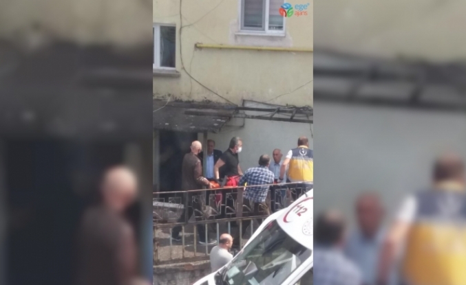 Zonguldak’ta 3 kattan düşen çocuk hastaneye kaldırıldı